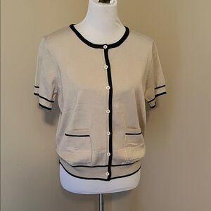 NWT Elegant Beige and Black Short Sleeve Cardigan